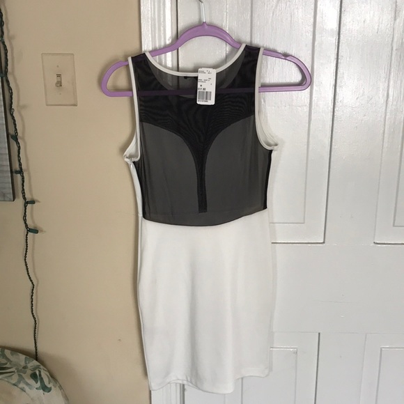 Forever 21 dress - Picture 2 of 2